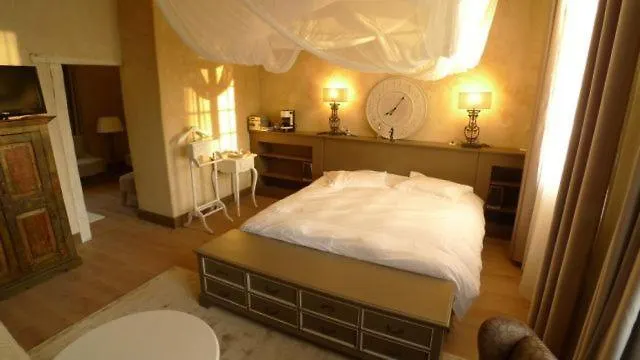 Bed and Breakfast Les Demeures de Marie à Pacé 0*,  France